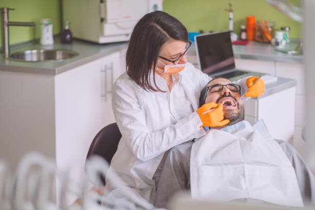 Best Dentist for Tooth Abscess  in Westchester, IL